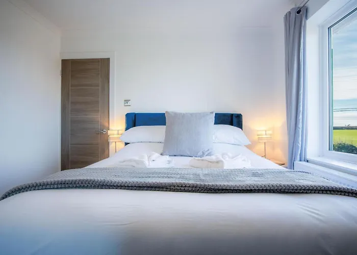 Vista Suite - 3 Bed Apartment - Ocean Breeze