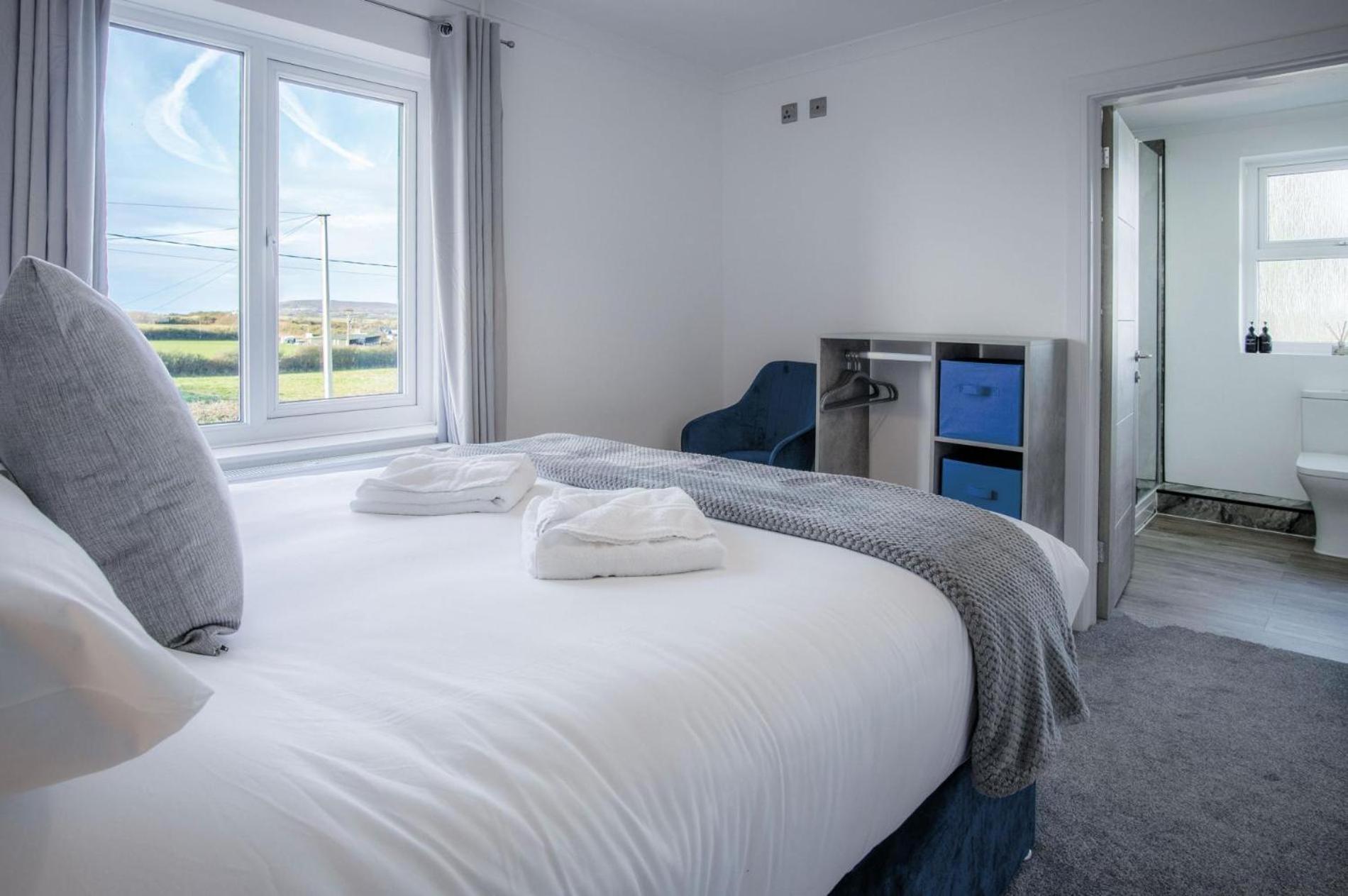 Vista - 3 Bed - Ocean Breeze Apartment
