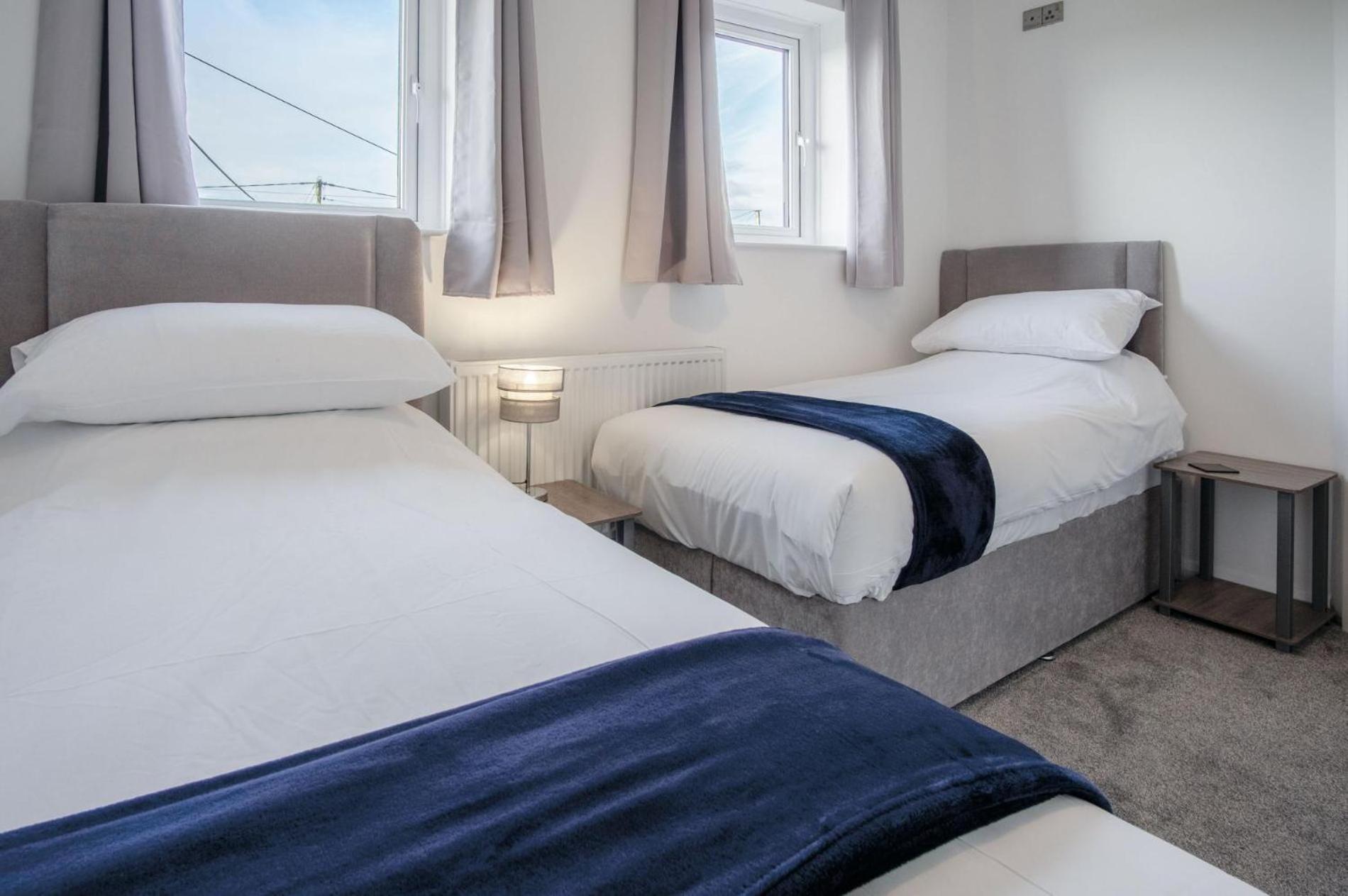 Vista - 3 Bed - Ocean Breeze Apartment Port-Eynon