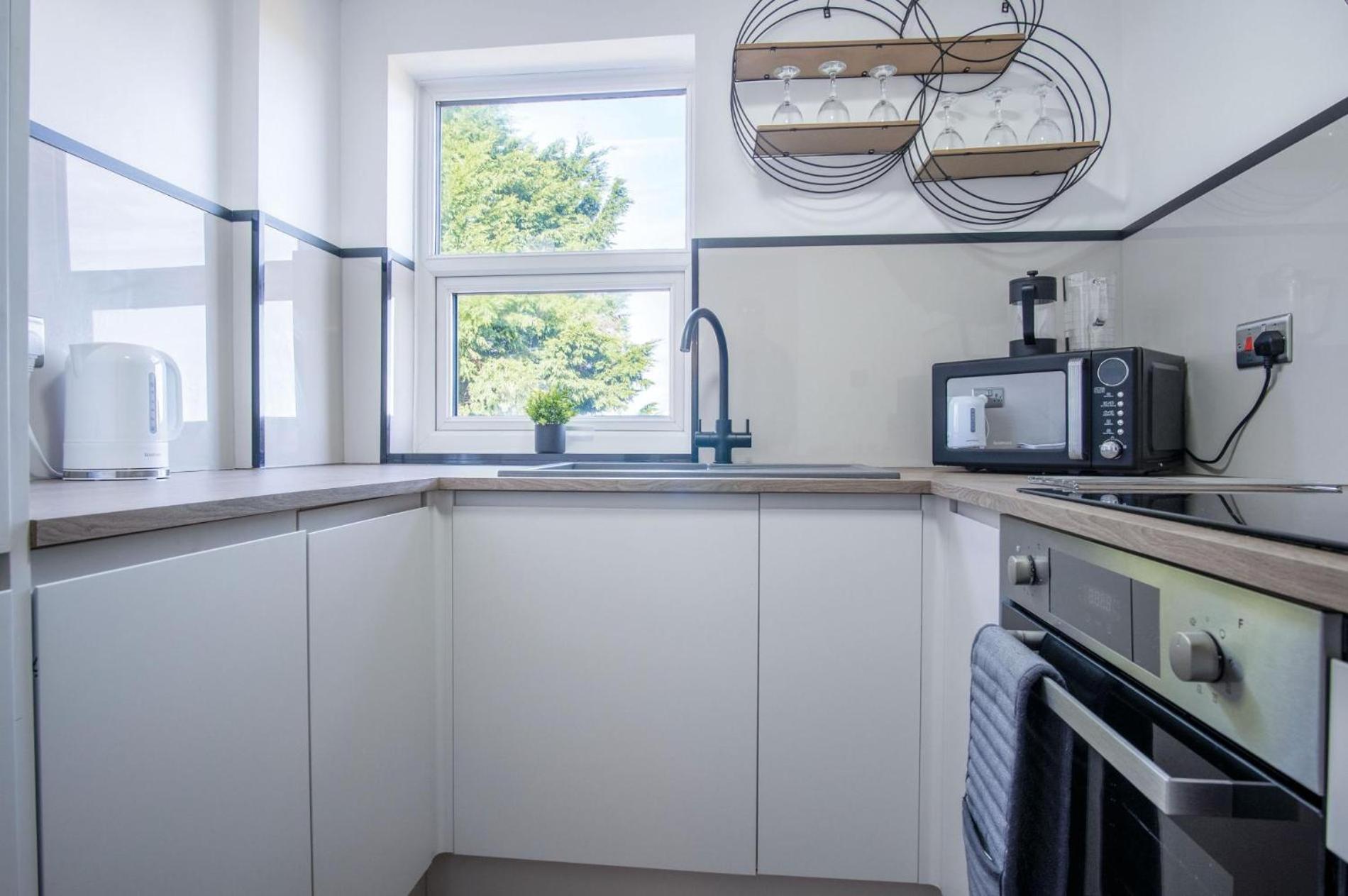 Vista - 3 Bed - Ocean Breeze Apartment *